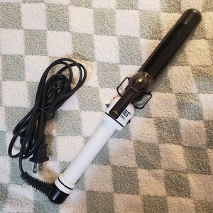 Pro Artist Nano Ceramic 1.25" Curling Iron